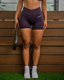 REVERIE SHORTS IN VIOLET