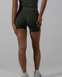 REVERIE SHORTS IN IVY