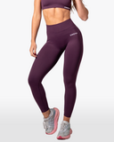 SOLACE LEGGINGS IN VIOLET
