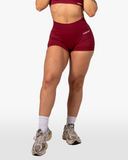 SOLACE SHORTS IN ROSE